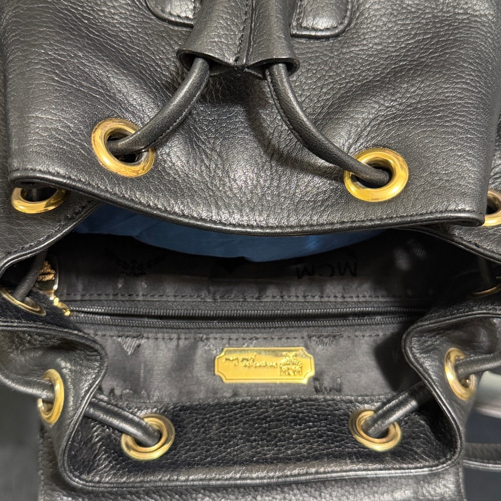 MCM Black Leather Backpack - Made in Germany - Picture 13 of 15